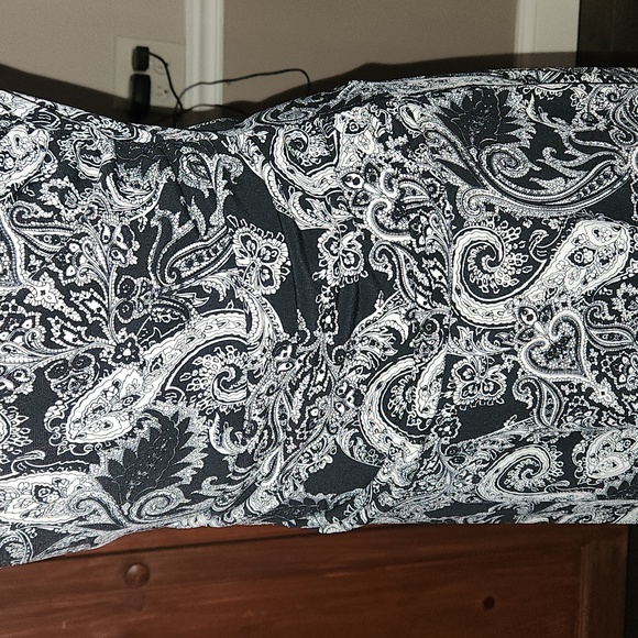 Dress - Picture 4 of 5